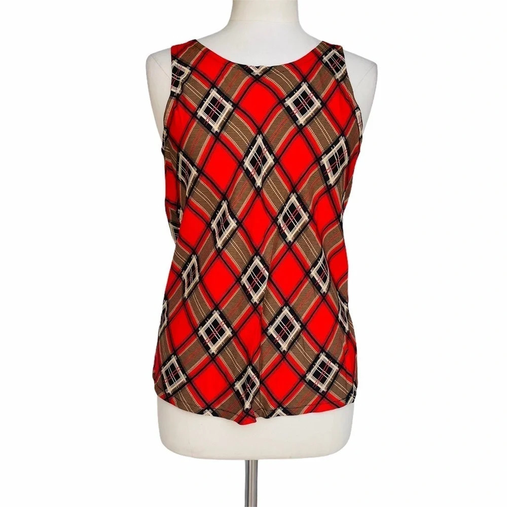 ILYSE HART LTD Size M Red Sleeveless Tank Top